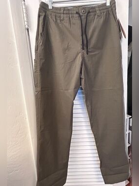 Stance compound pants.